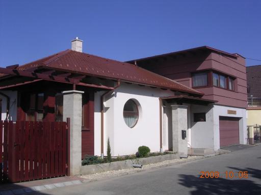 Besenyei Apartman - Housity