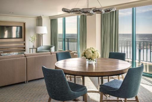Hyatt Regency Jacksonville Riverfront - Housity
