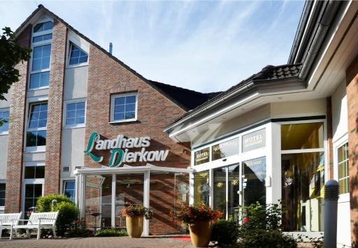 Hotel Landhaus Dierkow - Housity