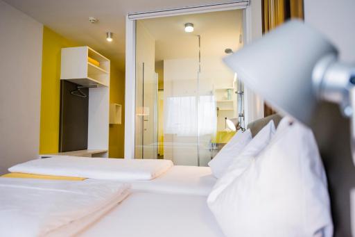 Travel Proud STAY.inn Comfort Art Hotel Schwaz - Housity