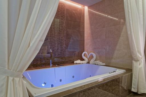 Pension Laa Natura - Housity
