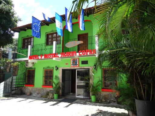 Hotel & Hostal Yaxkin Copan - Housity