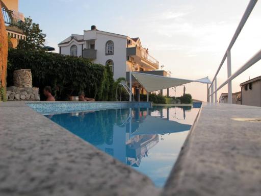 Apartments Marić - Housity