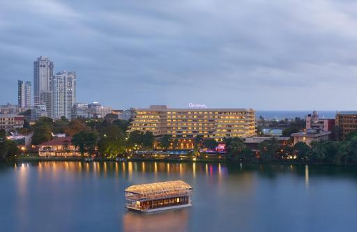 Cinnamon Lakeside - Housity