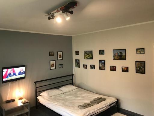 Sportowy Apartament nad Jeziorem - Housity