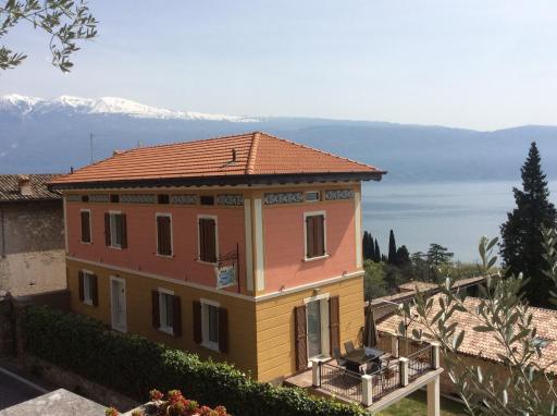 Il sogno sul lago - Housity