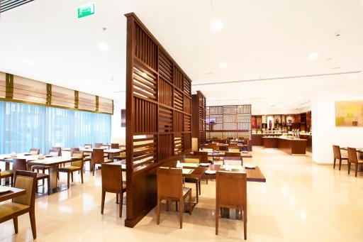 Holiday Bahrain Hotel - Housity