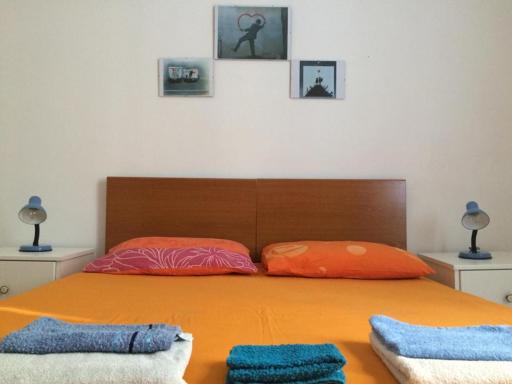 Beachfront Sliema Vacation Home - Housity