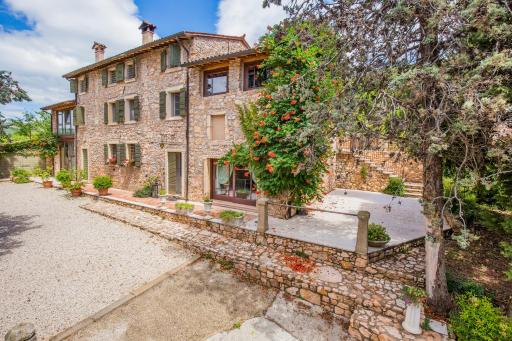 Antica Corte - Housity