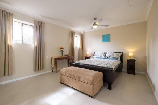 The Villa at the Bay - Housity