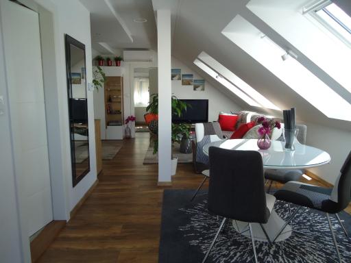 Apartment Spectre - Housity