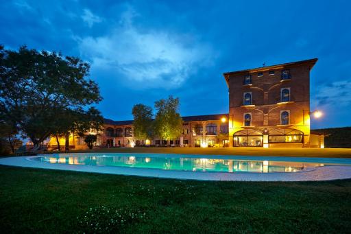 Tenuta Montemagno Relais & Wines - Housity