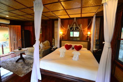 Viang Yonok Hotel, Restaurant, Sports Club - Housity