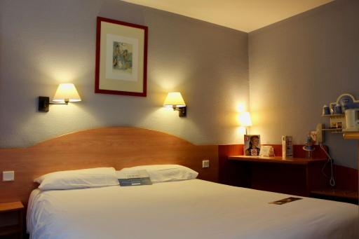 Kyriad Bourges Sud - Housity