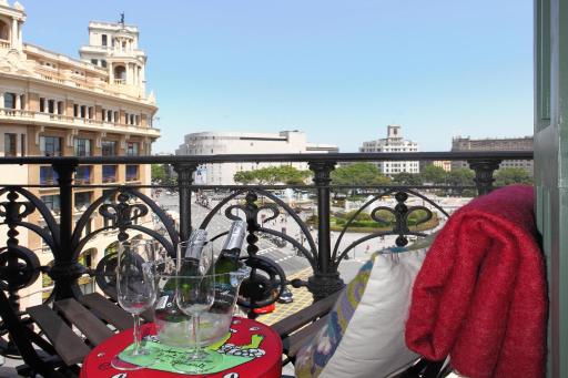 Hotel Ginebra - Housity