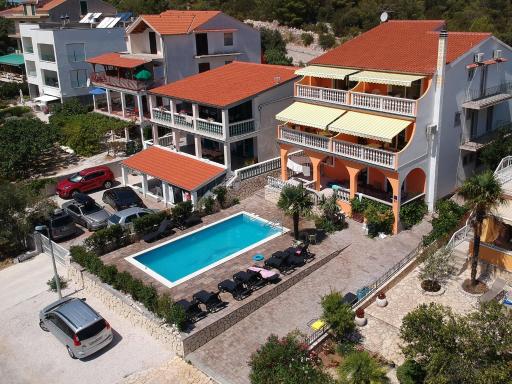 Dani Apartments - Housity