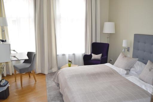 Hotel Zum Roten Tore - Hizvo