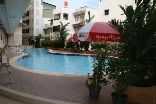 Hua Hin Baanklang Condo by Petch - Housity