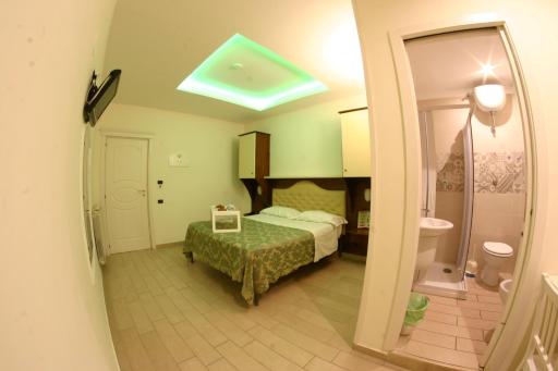 Hotel Chic - Housity