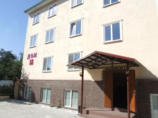 Dom 18 - Housity