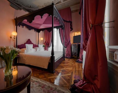 Villa Cora - Housity