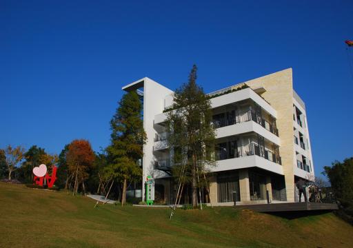 Natural View Hotel - Housity