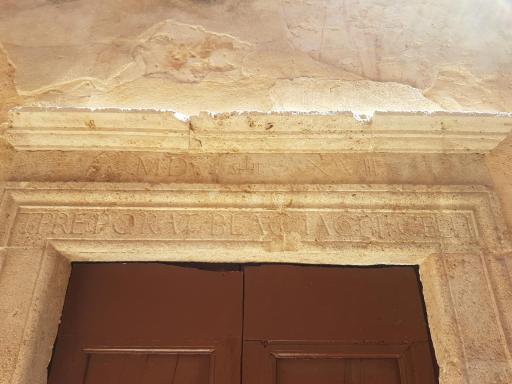 Twins' Historical Apartment - Housity