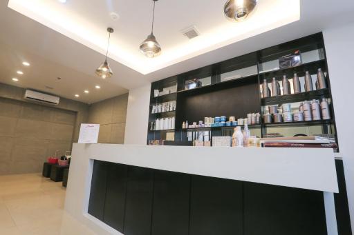 Bed and Bath Serviced Suites - Housity