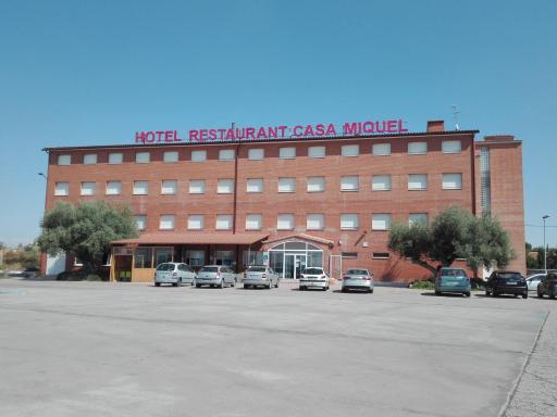 Hotel Restaurant Casa Miquel - Housity
