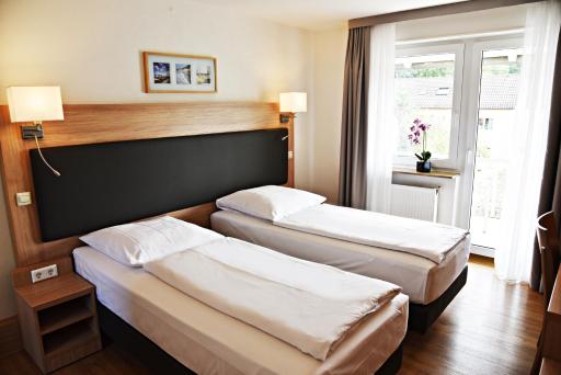 Garni-Hotel zur Krone - Housity