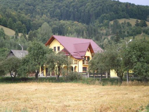 Karisma Kriss - Housity
