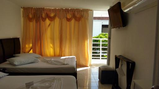 Hotel Jardin De Tequendama - Housity