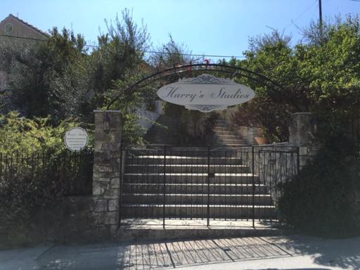Harry's Studios 1 - Housity