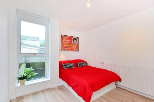 Midtown London Apartment - Housity