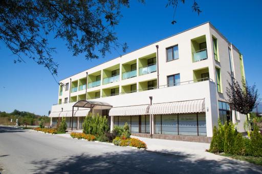 Hotel-Clinic Dr. Gechevi - Housity