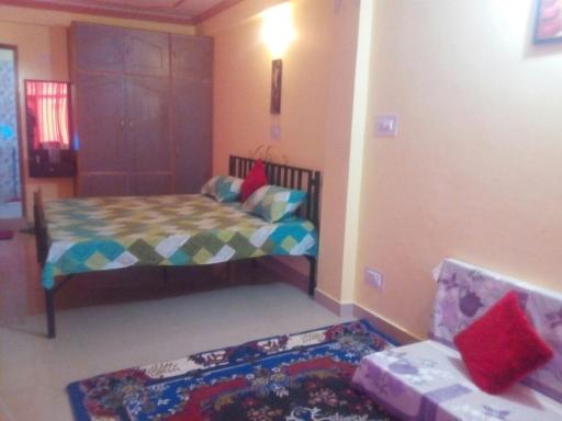 ValleyView Rooms with Homely Ambience - Housity