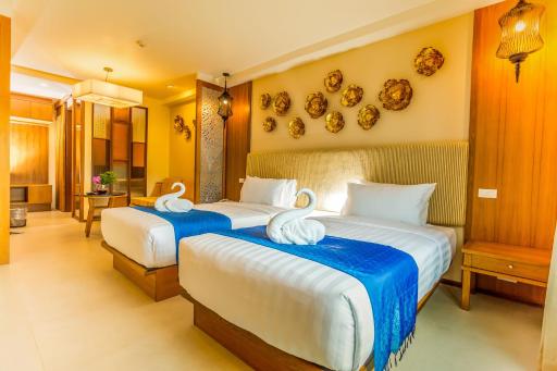 The Signature Hotel @ Thapae - Hizvo