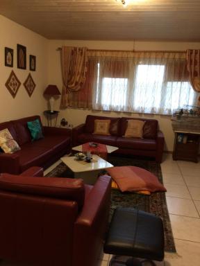 Mona's Sleep & Go - Housity