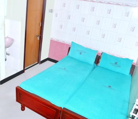 Hotel Priya Towers - Housity