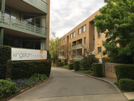 Kingston Comfy Apartment - Housity