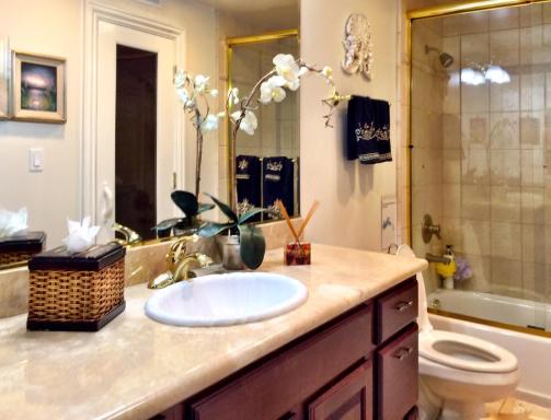 Little Paradise with Sauna Garden near Downtown - Housity