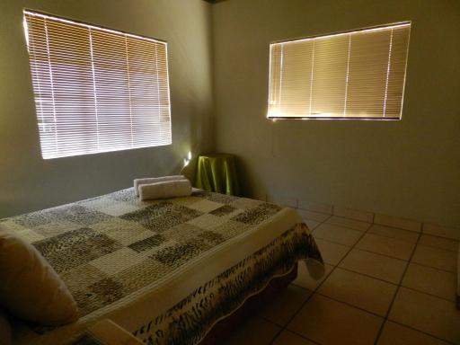 Impalas Walk - Housity