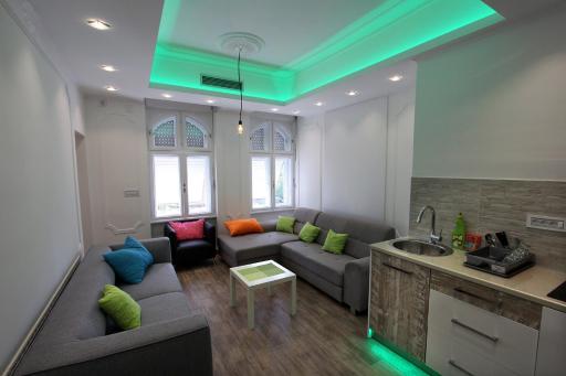 Centrally Located Relaxing Place - Housity