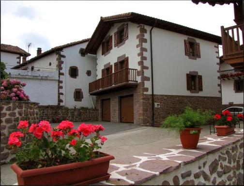 Casa Bentta - Housity