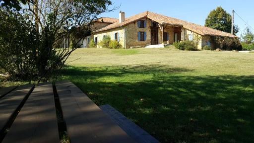 Gîte Picanas - Housity