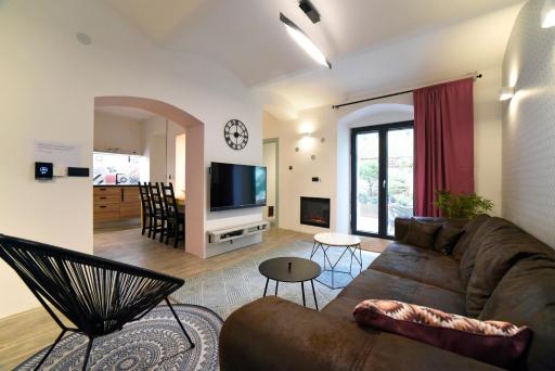 Apartment A.B.S. Secret Garden - Housity