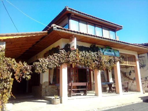 Hotel Ambrozia - Housity