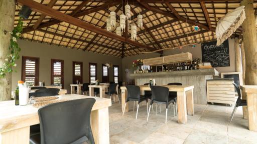 0031 Boutique Hotel & Restaurant Cumbuco - Housity