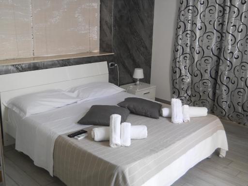Summer Beach Rooms - Housity
