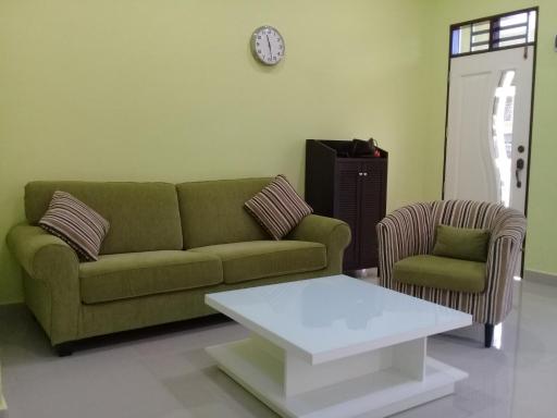Mirza Homestay Marang - Housity
